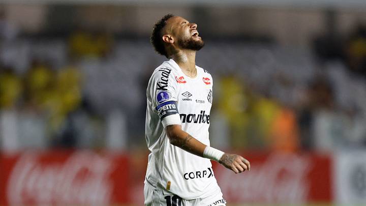 Neymar será um dos desfalques do Santos contra o Bahia Neymar será um dos desfalques do Santos contra o Bahia