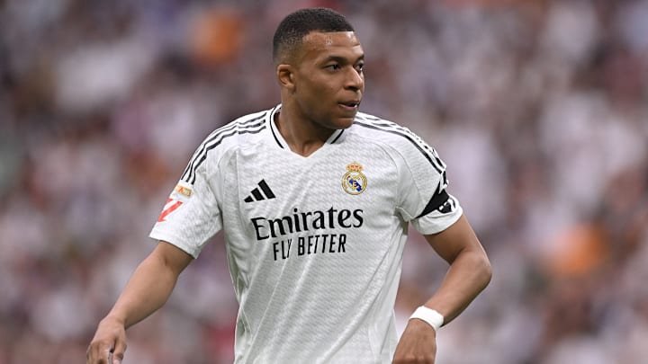 Kylian Mbappé souffre d'une gastro-entérite. Kylian Mbappé souffre d'une gastro-entérite.