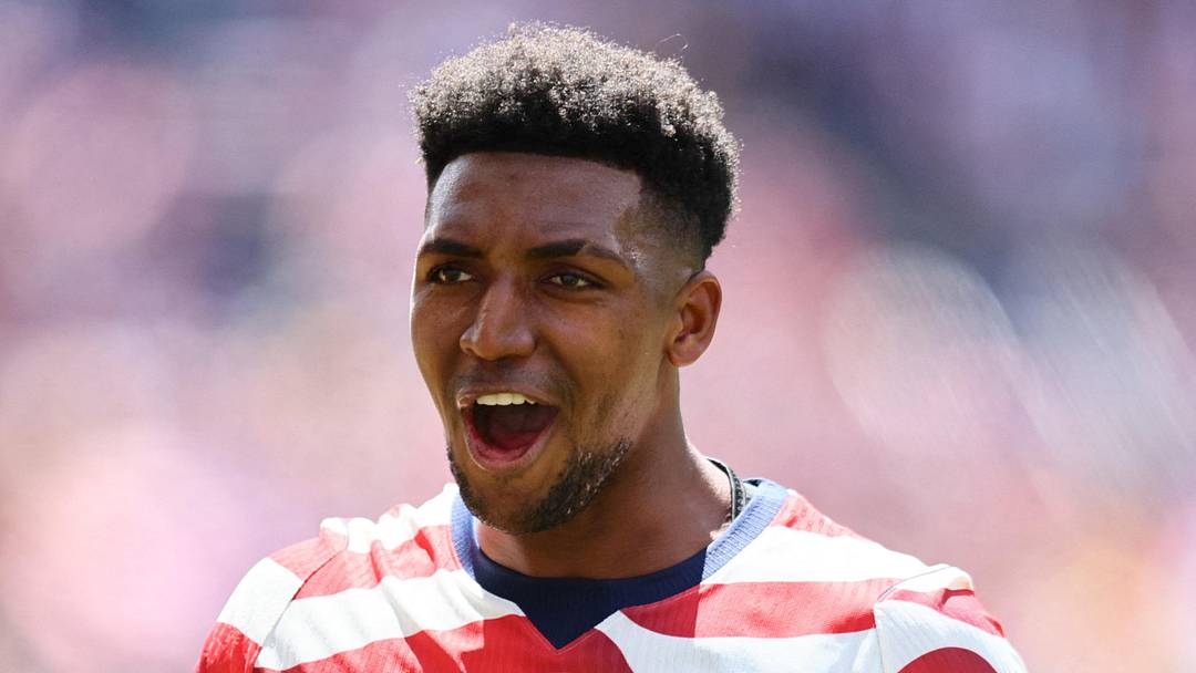 Alex Freeman of the U.S. celebrates after the match