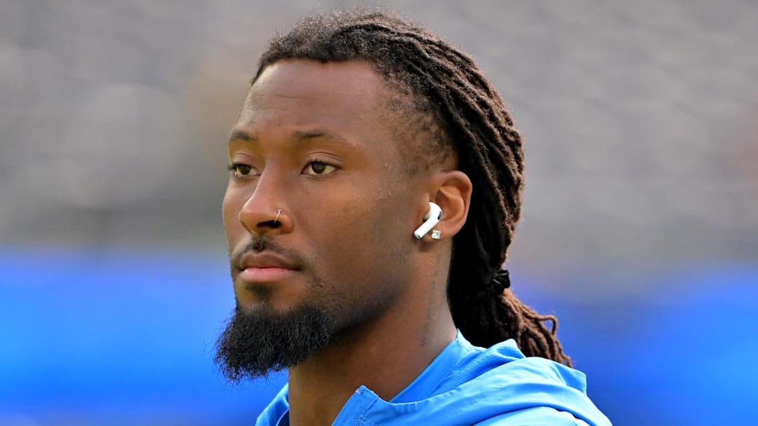 Los Angeles Chargers wide receiver Quentin Johnston warms up prior to a 2025 game against the Washington Commanders Los Angeles Chargers wide receiver Quentin Johnston warms up prior to a 2025 game against the Washington Commanders
