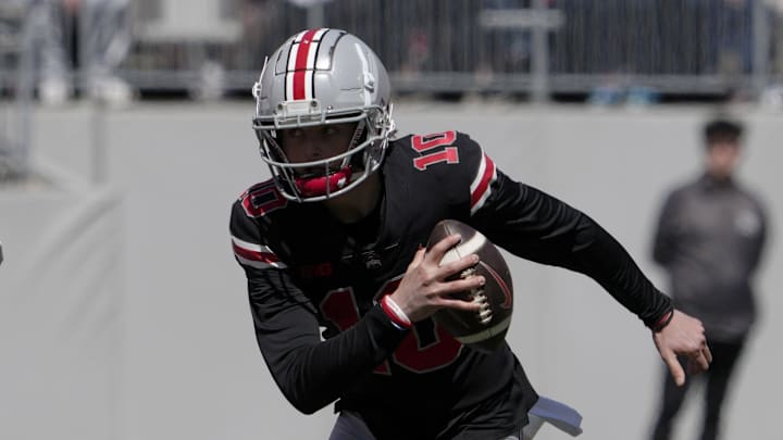 Quarterback Julian Sayin