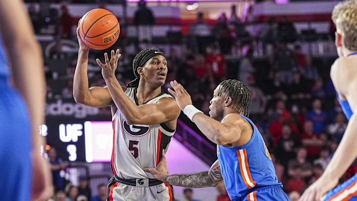 The unranked Georgia Bulldogs upset No. 3 Florida on Tuesday night in Athens. The unranked Georgia Bulldogs upset No. 3 Florida on Tuesday night in Athens.
