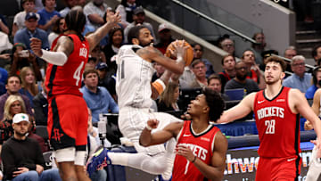 Houston Rockets v Dallas Mavericks