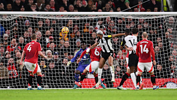 Brasileiro Joelinton marcou contra o United
