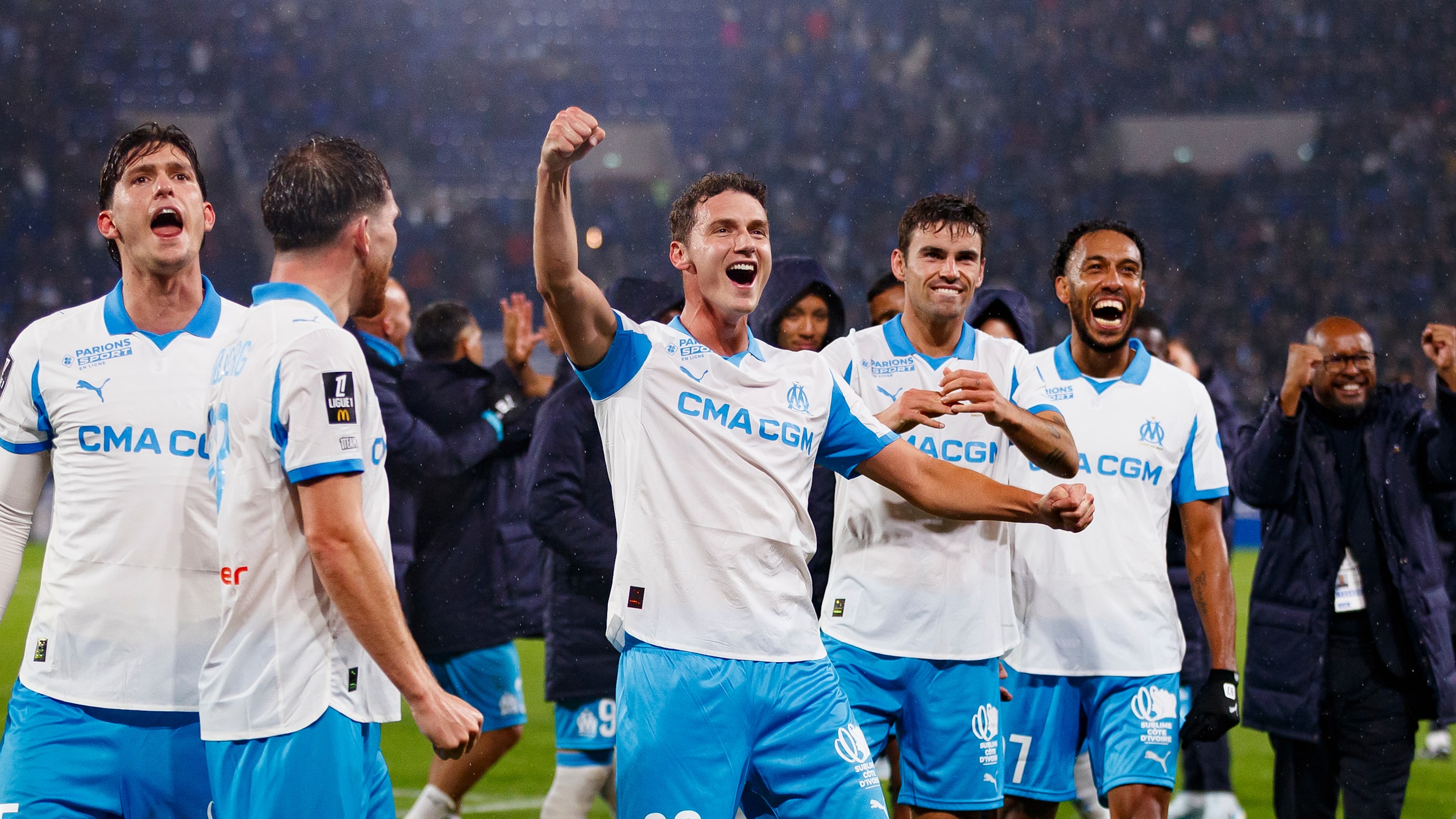 OM - Ajax Amsterdam : Les salaires comparés des deux clubs avant le choc de Ligue des Champions