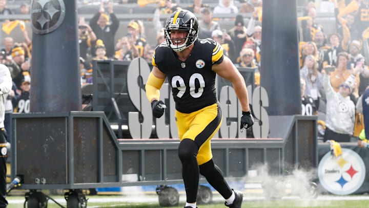Nov 17, 2024; Pittsburgh, Pennsylvania, USA;  Pittsburgh Steelers linebacker T.J. Watt (90) reacts as he take the field against the Baltimore Ravens at Acrisure Stadium. Mandatory Credit: Charles LeClaire-Imagn Images