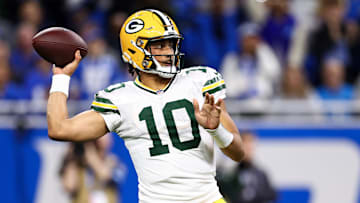 Green Bay Packers v Detroit Lions