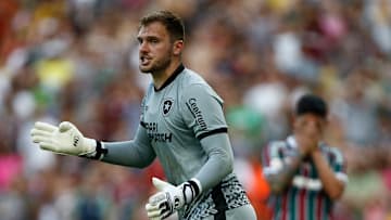Lucas Perri vem sendo um dos grandes nomes do Glorioso na temporada