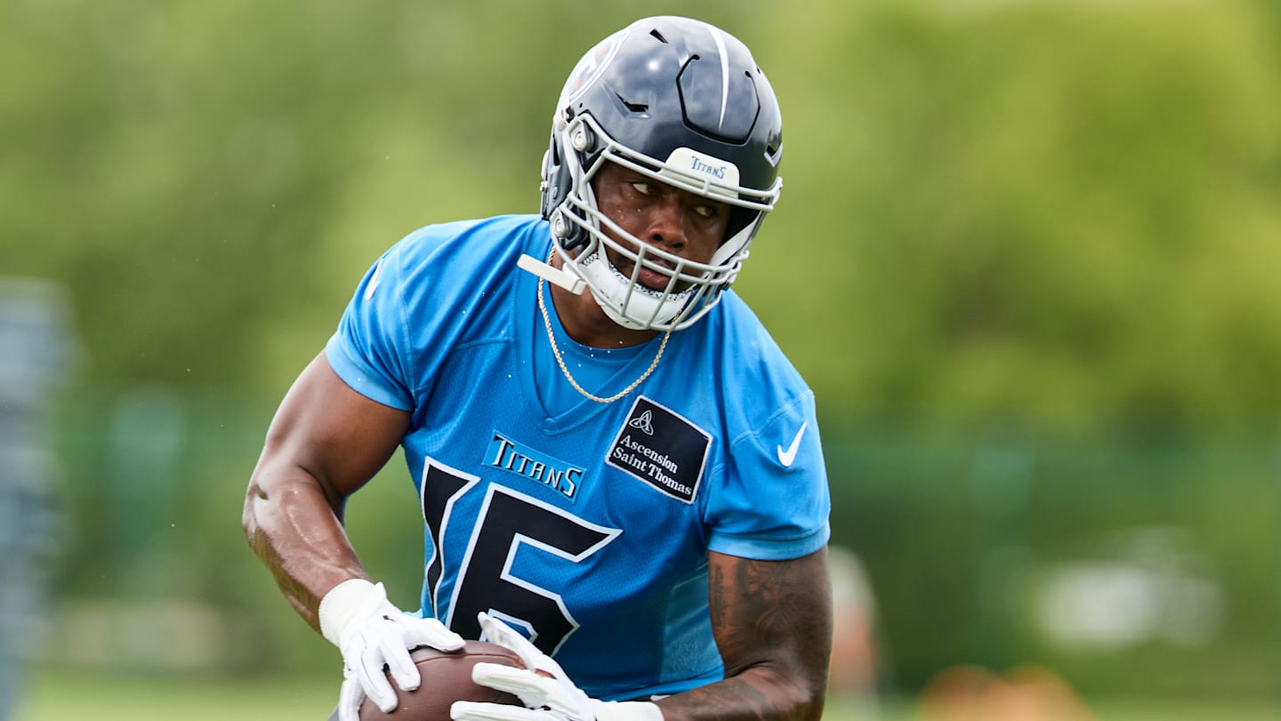 3 Chiefs Trade Targets To Watch In Training Camp 3-chiefs-trade-targets-to-watch-in-training-camp