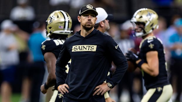 New Orleans Saints offensive coordinator Klint Kubiak during the warmups against the Tennessee Titans 