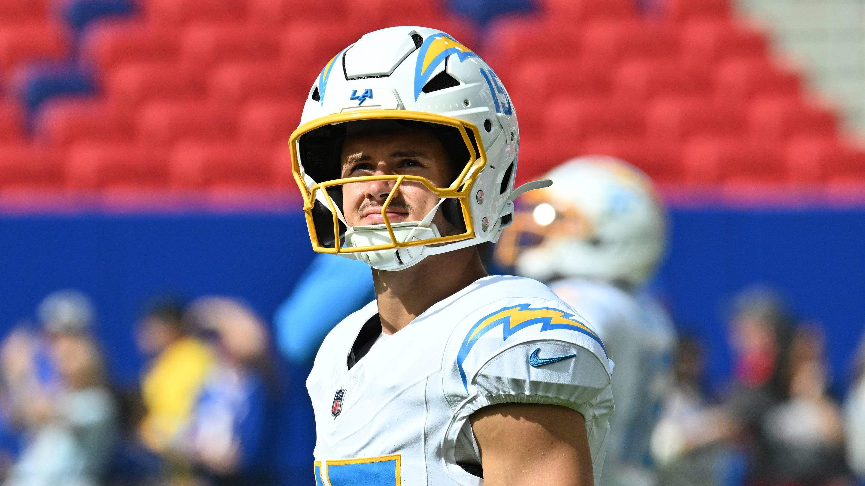 Chargers’ hopes for an offensive turnaround rely on a full receiving corps