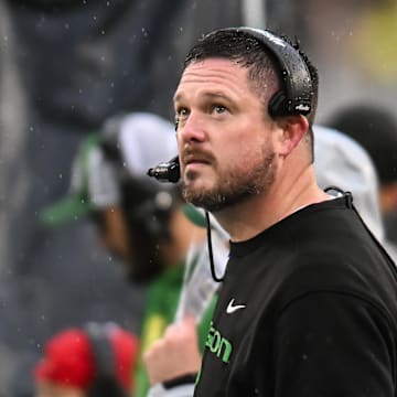 Oregon Ducks head coach Dan Lanning looks on during the first quarter against the Iowa Hawkeyes at Kinnick Stadium. 