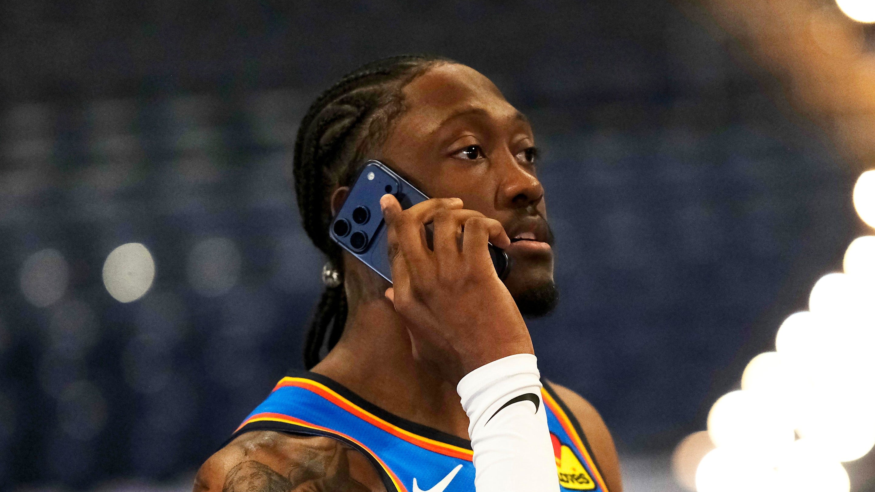 Durant Boosts Rockets; VanVleet Suffers ACL Tear