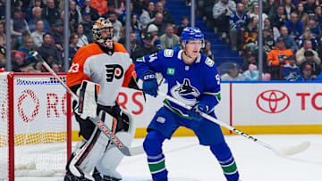 Philadelphia Flyers v Vancouver Canucks