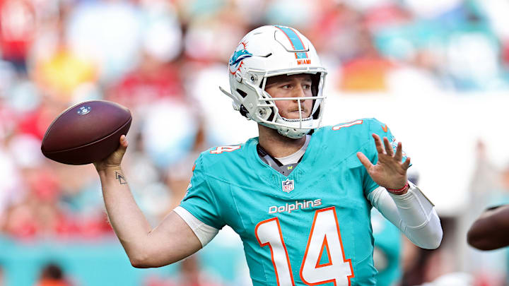 Tampa Bay Buccaneers v Miami Dolphins - NFL 2025