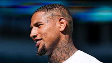 Miami Dolphins tight end Darren Waller