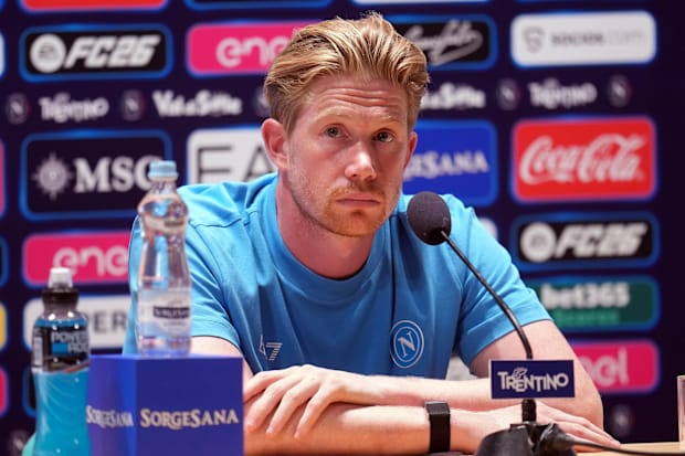 Kevin De Bruyne at his first Napoli press conference.