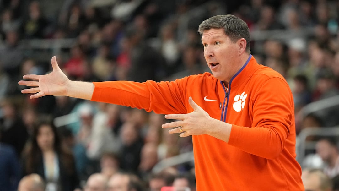 McNeese State v Clemson Tigers