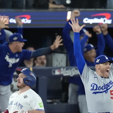 Freddie Freeman is a World Series champion again