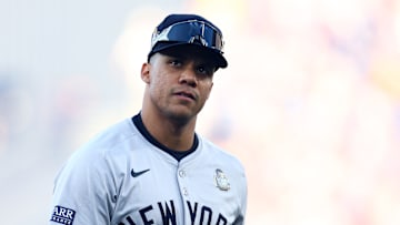 World Series - New York Yankees v Los Angeles Dodgers - Game 1