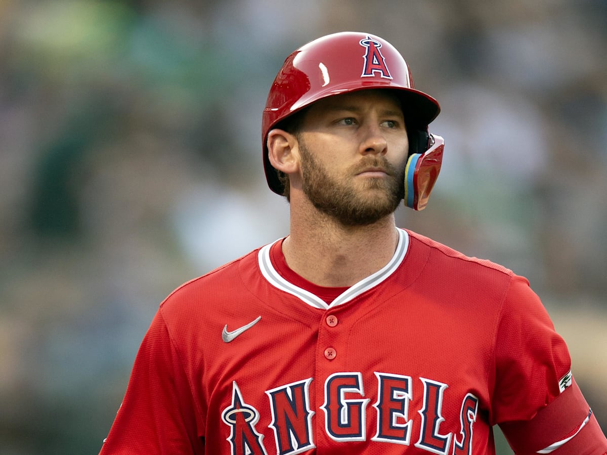 Angels' Taylor Ward Returns to Lineup After Avoiding Major Knee Injury