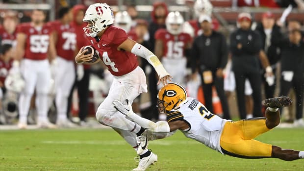  Stanford Cardinal quarterback Ashton Daniels