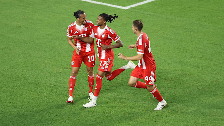 Der FC Bayern hat sich für das Achtelfinale der Klub-WM qualifiziert Der FC Bayern hat sich für das Achtelfinale der Klub-WM qualifiziert