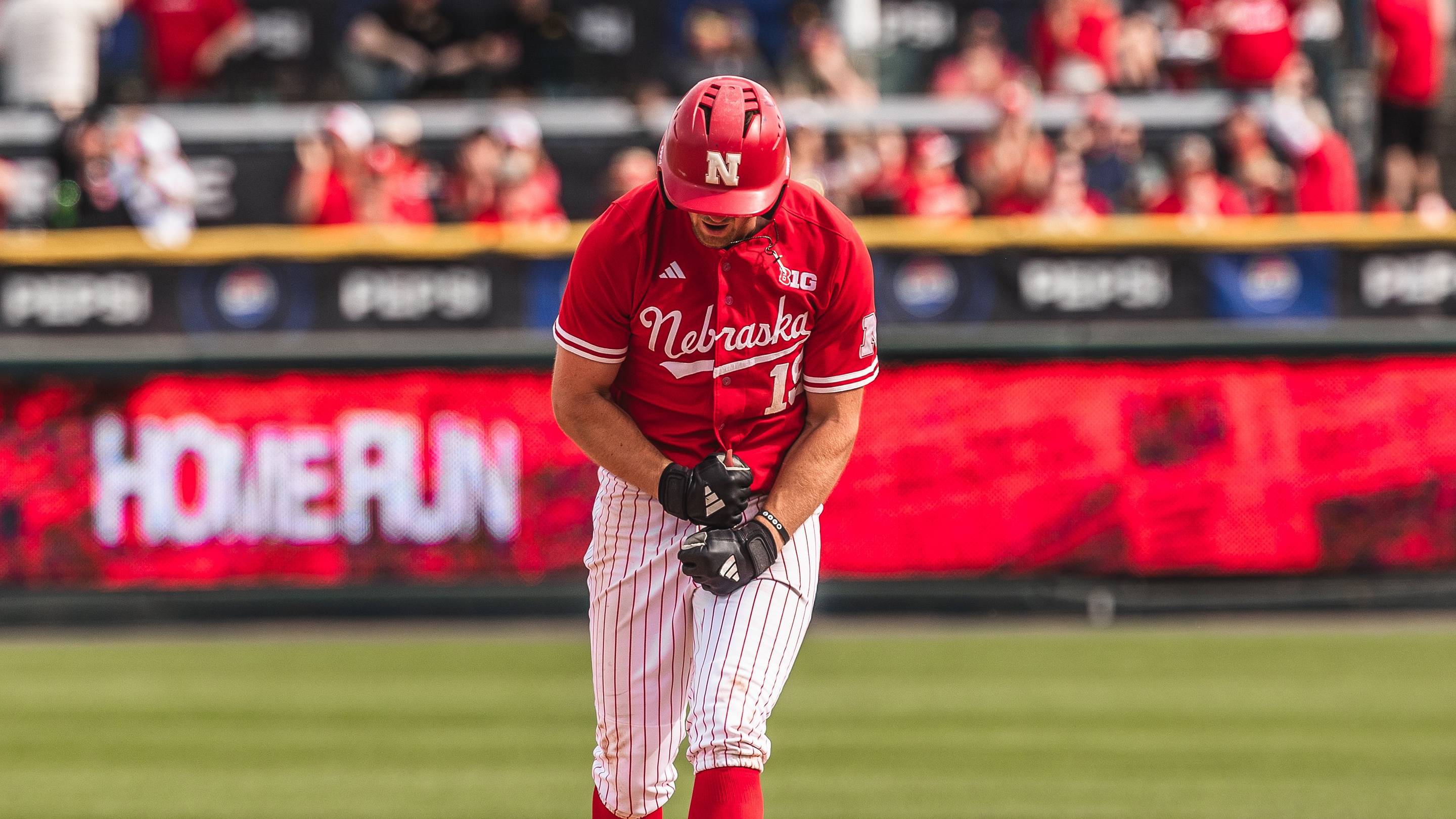 No. 25 Nebraska Baseball Completes Sweep of Iowa