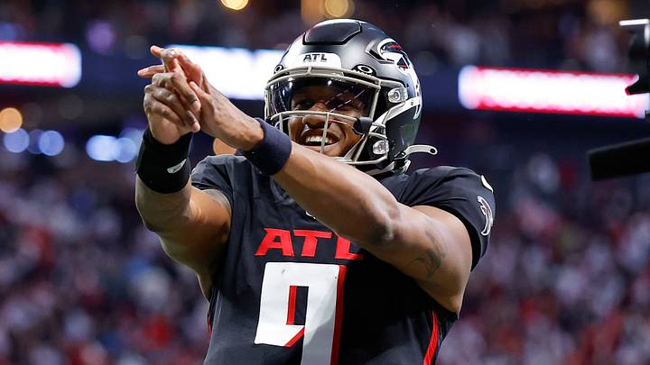 Carolina Panthers v Atlanta Falcons