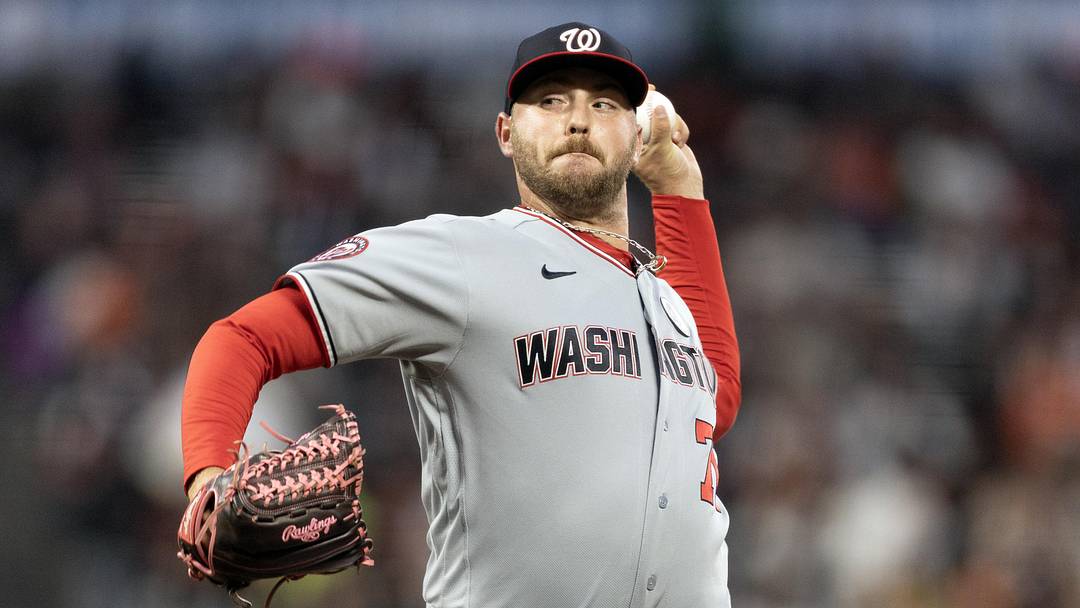 Jun 8, 2026; San Francisco, California, USA; Washington Nationals pitcher Mitchell Parker (70) delivers a pitch against the San Francisco Giants during the sixth inning at Oracle Park. Mandatory Credit: D. Ross Cameron-Imagn Images
