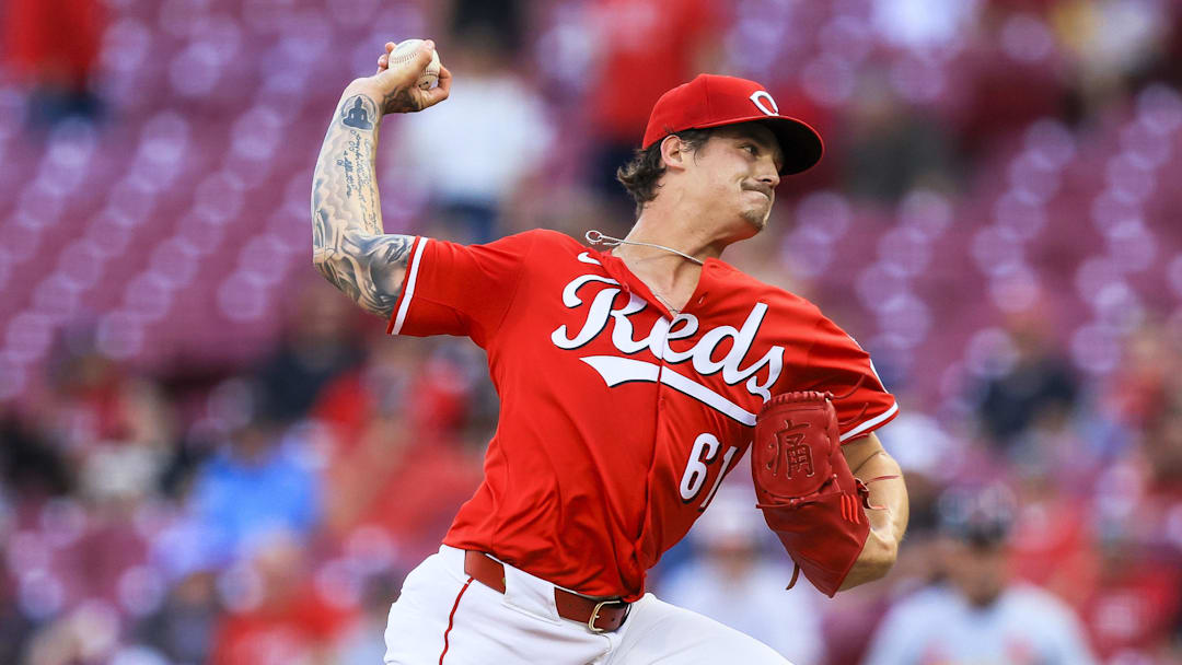 Cincinnati Reds starting pitcher Chase Petty (61) pitches Cincinnati Reds starting pitcher Chase Petty (61) pitches