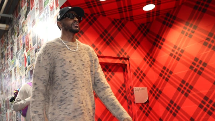 Mar 23, 2024; Portland, Oregon, USA;  Denver Nuggets forward Justin Holiday (9) arrives at Moda Center to play Portland Trail Blazers. Mandatory Credit: Jaime Valdez-USA TODAY Sports