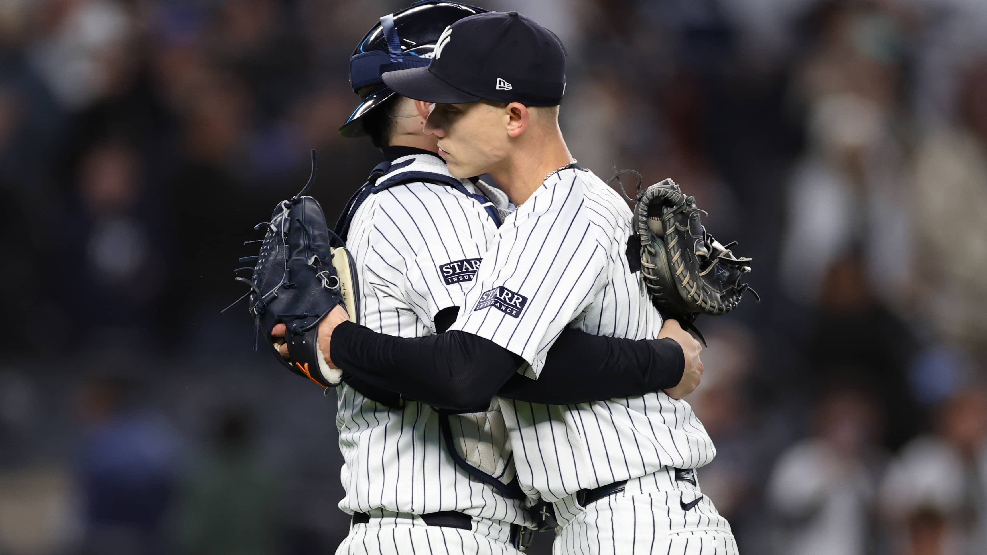MLBネットワーク司会者のルーク・ウィーバーのワイルドな発言がクリーブランドファンを興奮させた