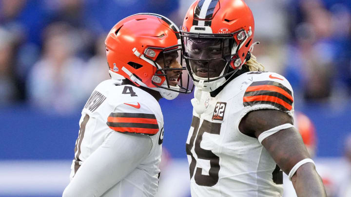 Cleveland Browns quarterback Deshaun Watson (4) and Cleveland Browns tight end David Njoku (85) react after a touchdown Sunday, Oct. 22, 2023, during a game against the Indianapolis Colts at Lucas Oil Stadium in Indianapolis.