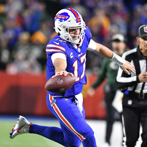 Josh Allen (17)
