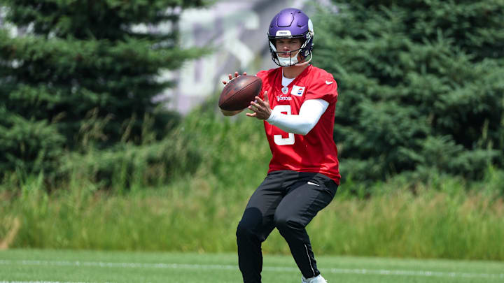 Minnesota Vikings quarterback J.J. McCarthy (9) practices during minicamp at the Minnesota Vikings Training Facility.