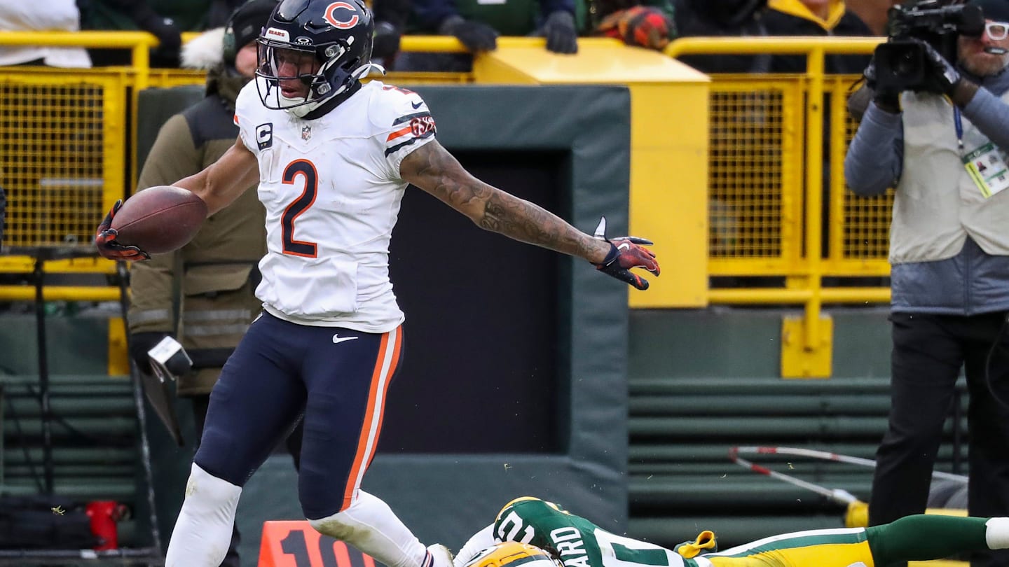 Key Week 1 NFL WR/CB Matchups: DJ Moore Thrives, Calvin Ridley Struggles