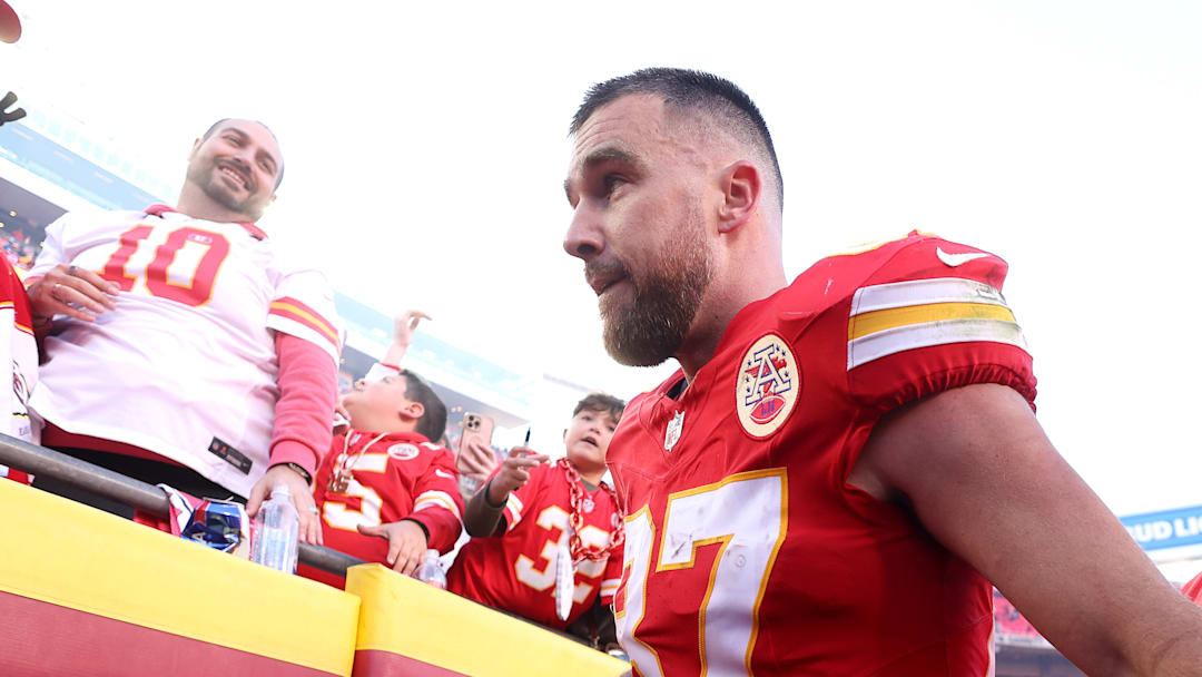 Indianapolis Colts v Kansas City Chiefs Indianapolis Colts v Kansas City Chiefs