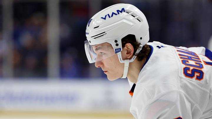 Mar 31, 2026; Buffalo, New York, USA; New York Islanders defenseman Matthew Schaefer (48) waits for the face-off during the first period against the Buffalo Sabres at KeyBank Center. Mar 31, 2026; Buffalo, New York, USA; New York Islanders defenseman Matthew Schaefer (48) waits for the face-off during the first period against the Buffalo Sabres at KeyBank Center.