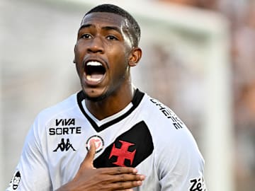 Rayan é o artilheiro do Vasco na "era Diniz"