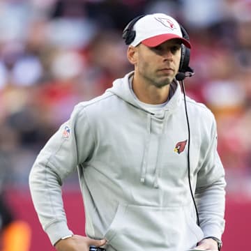 Jan 5, 2025; Glendale, Arizona, USA; Arizona Cardinals head coach Jonathan Gannon against the San Francisco 49ers at State Farm Stadium. Mandatory Credit: Mark J. Rebilas-Imagn Images