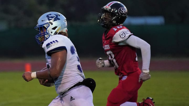 Sebastian River's Buddha James runs to the end zone to score during the second quarter against South Fork on Thursday, Sept. 7, 2023 in Stuart. The Sharks won 15-7.