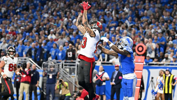 Tampa Bay Buccaneers wide receiver Mike Evans (13) pulls in a pass against Detroit Lions cornerback Cameron Sutton (1) 