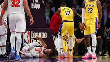 New York Knicks v Los Angeles Lakers