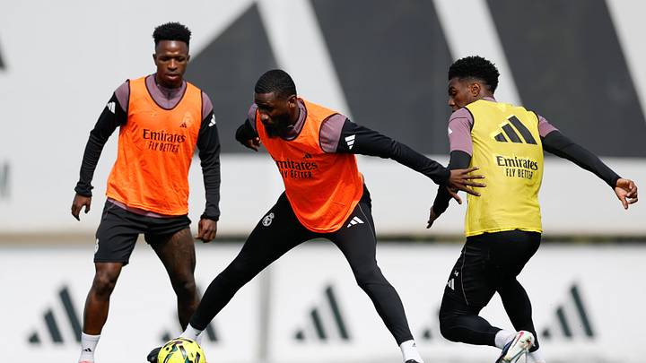 Vinicius Jr, Antonio Rudiger et Aurélien Tchouaméni Vinicius Jr, Antonio Rudiger et Aurélien Tchouaméni