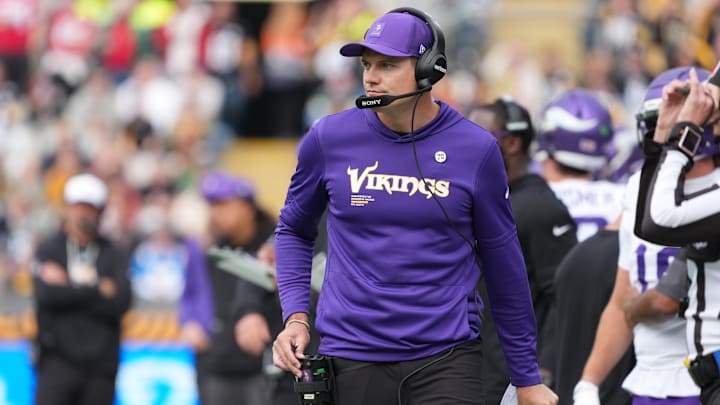 Sep 28, 2025; Dublin, Ireland; Minnesota Vikings head coach Kevin O'Connell walks the sidelines during the second quarter against the Pittsburgh Steelers during an NFL International Series game at Croke Park. Sep 28, 2025; Dublin, Ireland; Minnesota Vikings head coach Kevin O'Connell walks the sidelines during the second quarter against the Pittsburgh Steelers during an NFL International Series game at Croke Park.