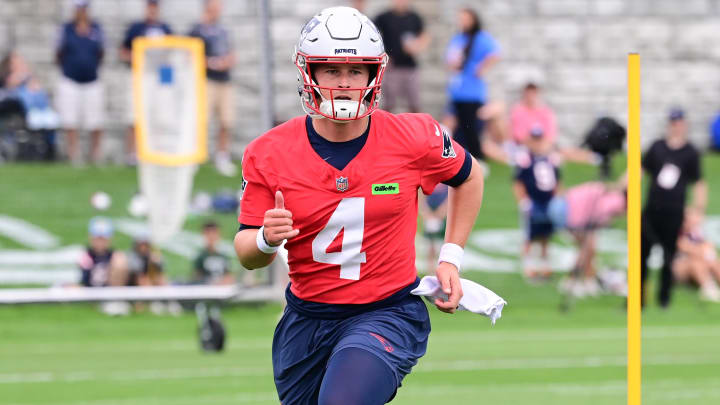 QB Bailey Zappe is already one of four Patriots on thin ice in training camp. 