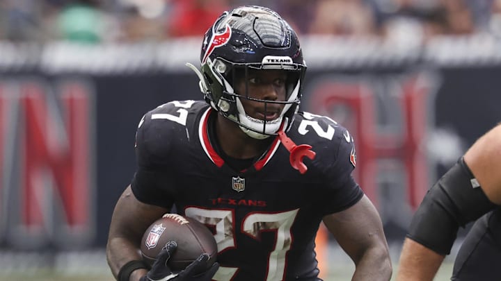 Texans RB Woody Marks has a plus fantasy matchup against the Baltimore Ravens in Week 5.
