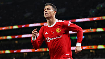 Tottenham Hotspur v Manchester United - Premier League