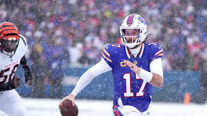 Bills quarterback Josh Allen went 21-for-28 and accounted for four touchdowns in Sunday's 39–34 win over the Bengals. Bills quarterback Josh Allen went 21-for-28 and accounted for four touchdowns in Sunday's 39–34 win over the Bengals.